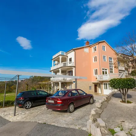 Niko Apartmán *